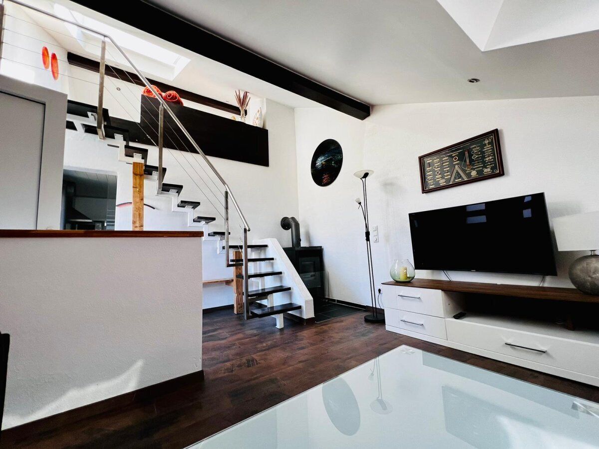 Apartment with an unobstructed view of the countryside