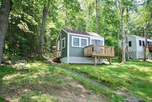 Spacious 1 Bedroom Cottage Close to Everything 3