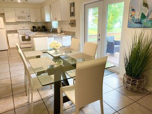 Dining - Cozy 3/2, 5mins to Disney, 10 to Universal (Orlando)