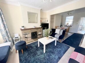 House | 3 bedrooms - Park End House - Parking Pet Friendly - From 180 Per Night (Henley-on-Thames)