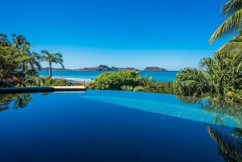 Casa Sueños-Beautiful Beachfront House