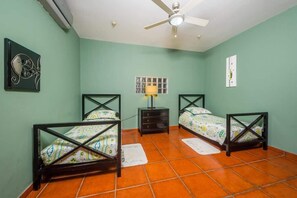 6 bedrooms, iron/ironing board, free WiFi, bed sheets