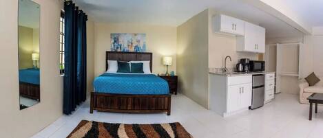 1 bedroom, iron/ironing board, free WiFi, bed sheets