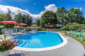 Indoor pool, a heated pool - Sleep 20, 6BR/6BA home on #1 TripAdvisor resort - ski, pool, dogs (Manchester)