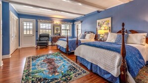 A bedroom with two beds, a large rug, and a chair. - July 4 special: Sleep 20, 6BR/6BA. Pool, tennis, views, resort. Dogs loved! (Manchester)