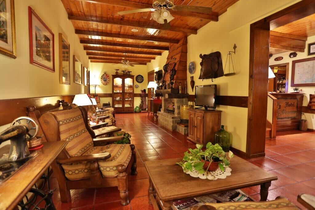 ロビー応接スペース