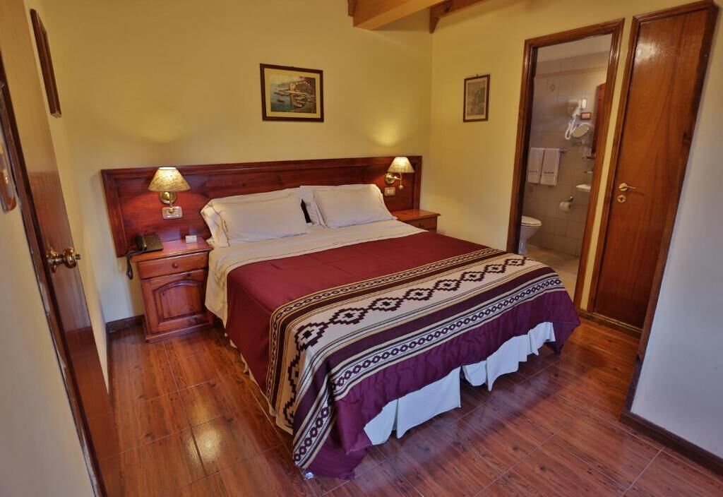 In-room safe, desk, free WiFi, bed sheets