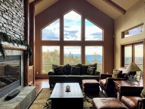 Smart TV, fireplace, foosball, stereo