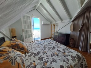 3 bedrooms, travel cot, free WiFi, bed sheets