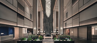 HUALUXE Kunshan Huaqiao by IHG