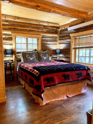 2 bedrooms, iron/ironing board, travel cot, free WiFi