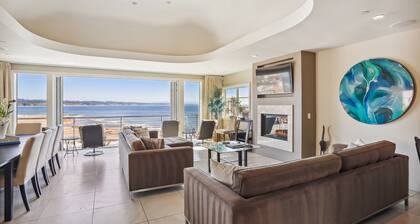Luxury Oceanside Dream – Steps to Capitola Beach