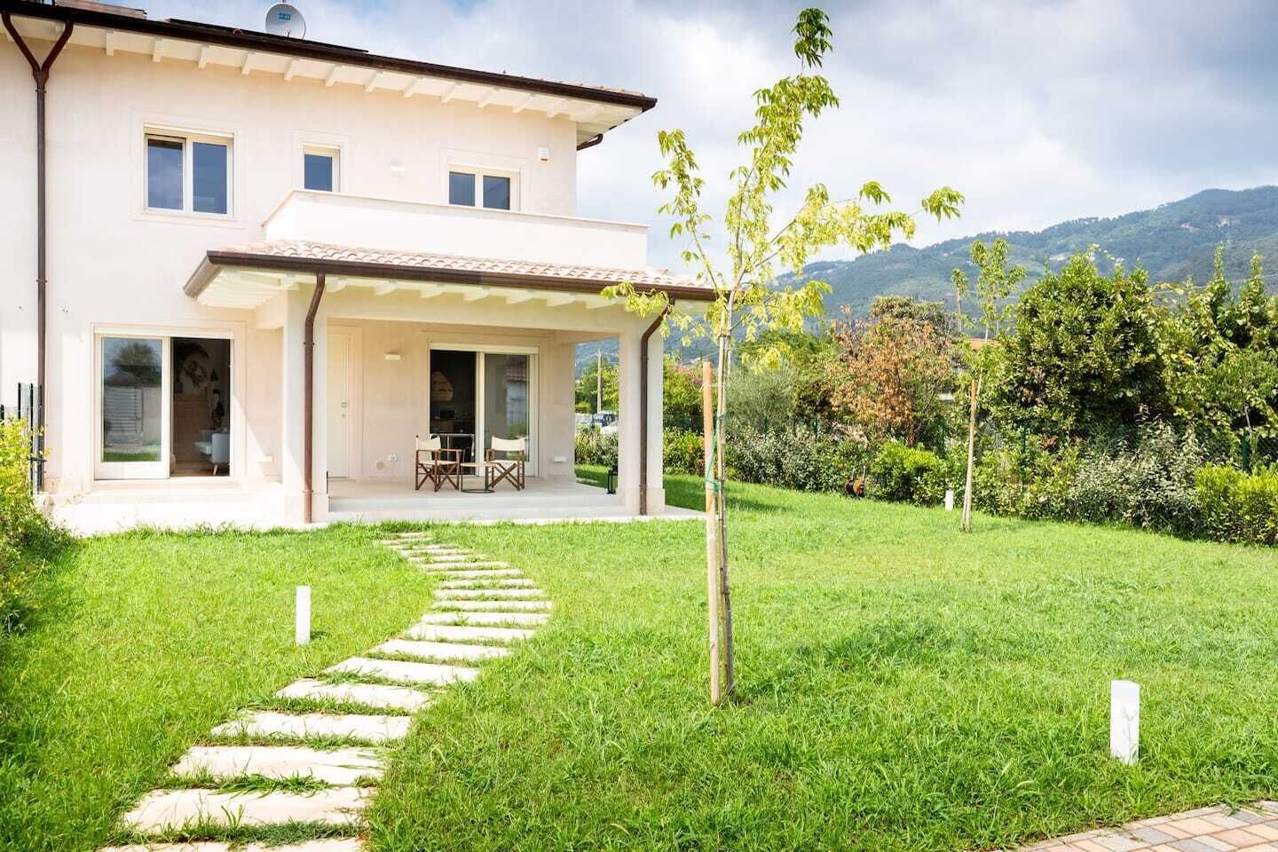 New prestigious house with newly built garden