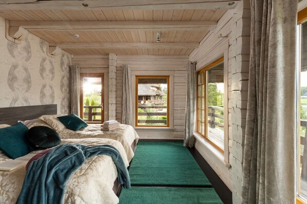5 bedrooms