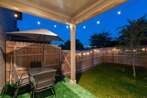 Property grounds - Orange Paradise#Unique Experience*Outdoor Patio! (San Antonio)