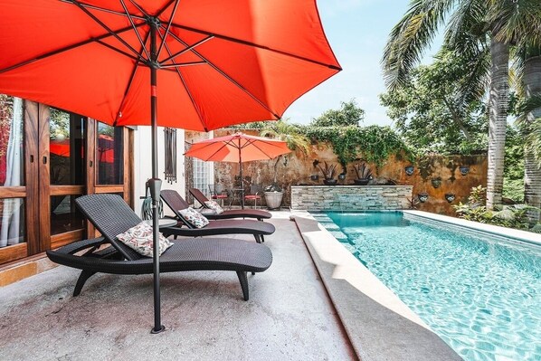 Outdoor pool, a heated pool