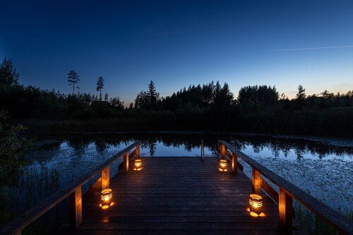 Charming chalet with sauna and hottub in secluded eco-village