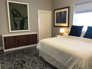 1 bedroom, iron/ironing board, WiFi, bed sheets - Petaluma Warehouse Loft Collection (Petaluma)