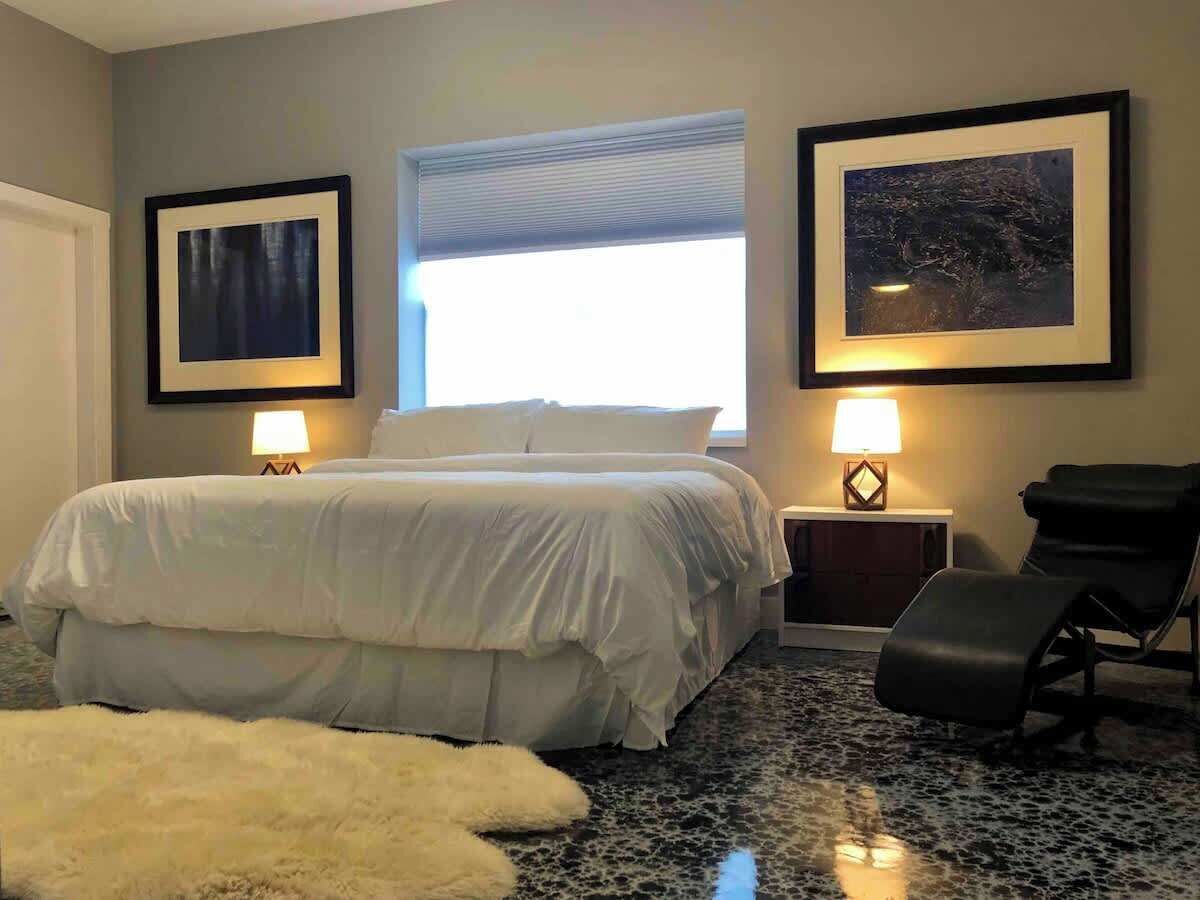 1 soverom, strykejern/-brett, wi-fi og sengetøy