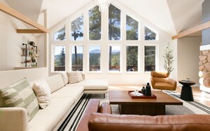 Smart TV, fireplace, foosball, books