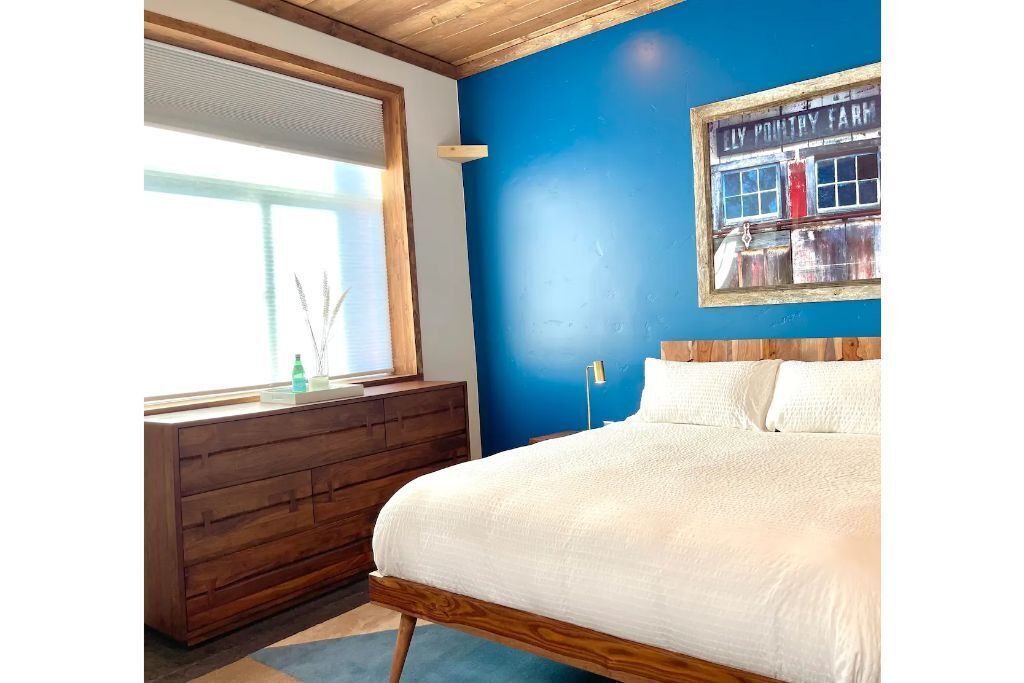 Petaluma Warehouse Loft Collection Unit E