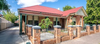 One-Bedroom Apartment on Summer | Neat, Near CBD