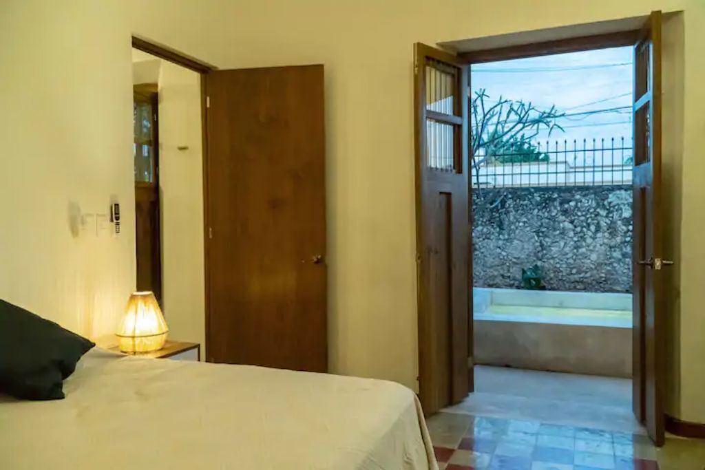 Casa Chukum Pool and Terrace Congress Center