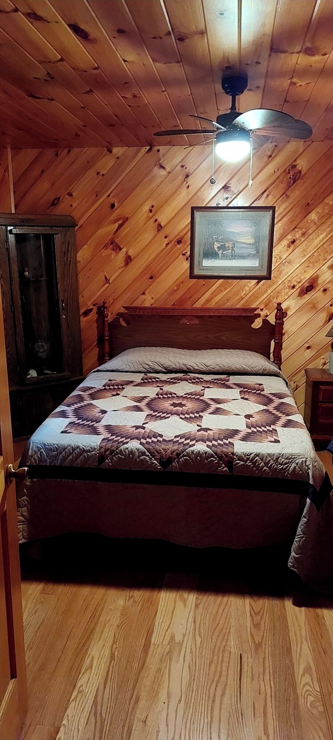 3 bedrooms, travel crib, free WiFi, bed sheets