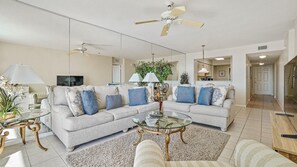 Apartment, 2 Schlafzimmer | Wohnzimmer