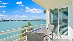 Balcony - Bahia Vista by Sandy Beach Vacations (St. Petersburg)
