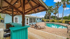 Unclassified image, 4 of 28, button - Aqua Oasis by Sandy Beach Vacations (St. Pete Beach)