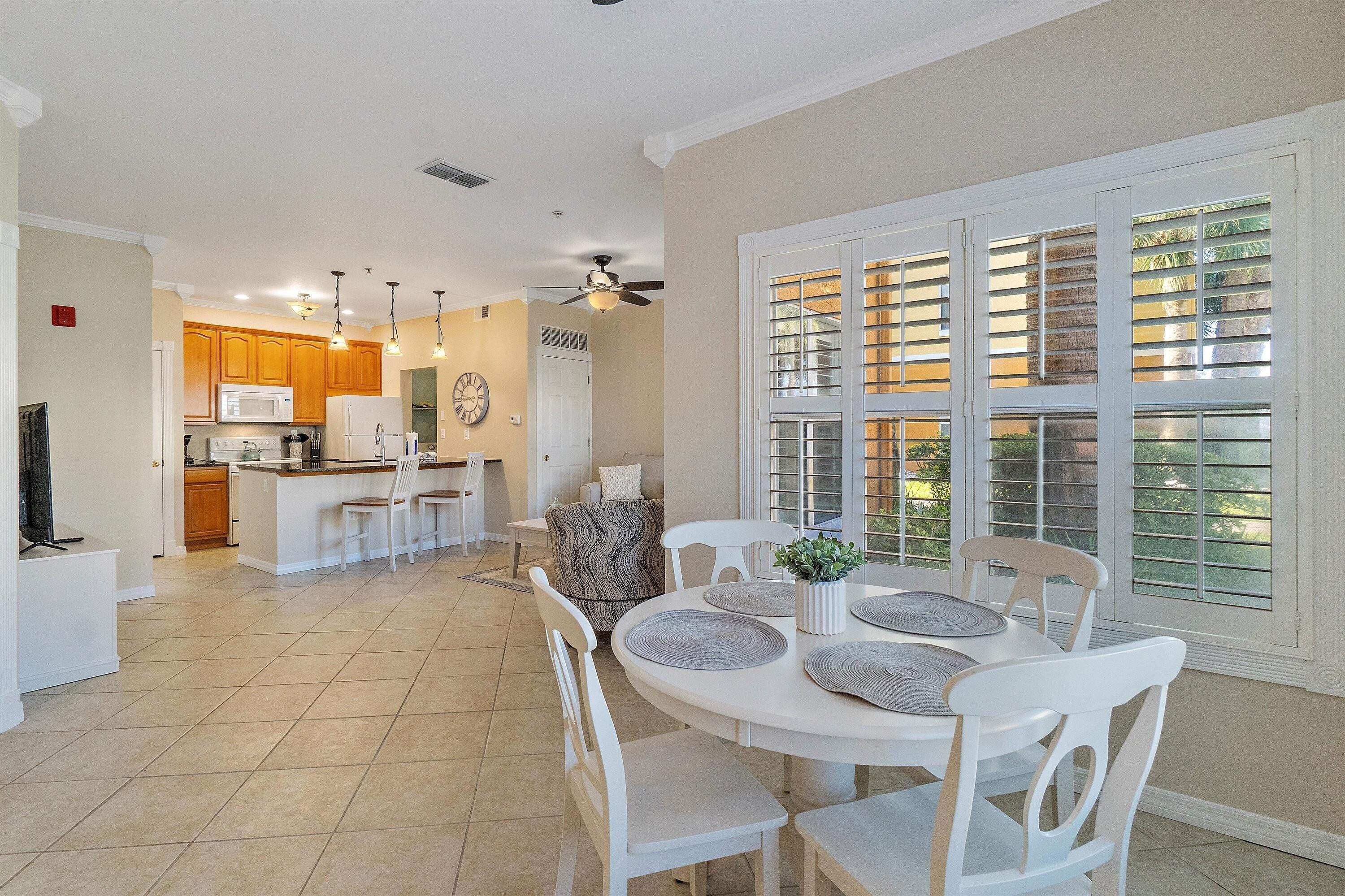 Condo, 1 Bedroom | Private kitchen | Oven, dishwasher, dining tables