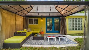 บ้านพัก, 3 ห้องนอน | ระเบียง