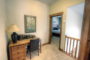 3 bedrooms, iron/ironing board, free WiFi