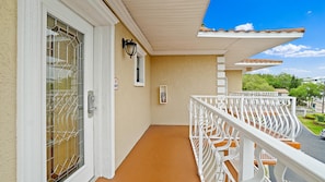 Condo, 1 King Bed | Balcony