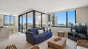 콘도, 침실 2개 | 거실