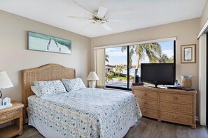 Condo, 2 Bedrooms