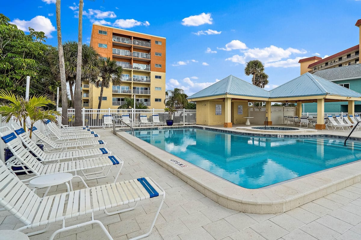 Condo, 3 Bedrooms | Pool | Outdoor pool
