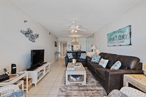 Appart'hôtel, 3 chambres | Salle de séjour