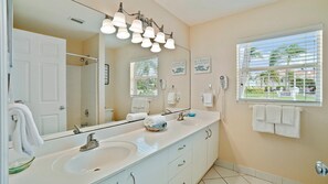 Townhome, 3 Bedrooms | Bathroom | Towels - Vista Verde Townhouse 21 by Sandy Beach Vacations (St. Petersburg)