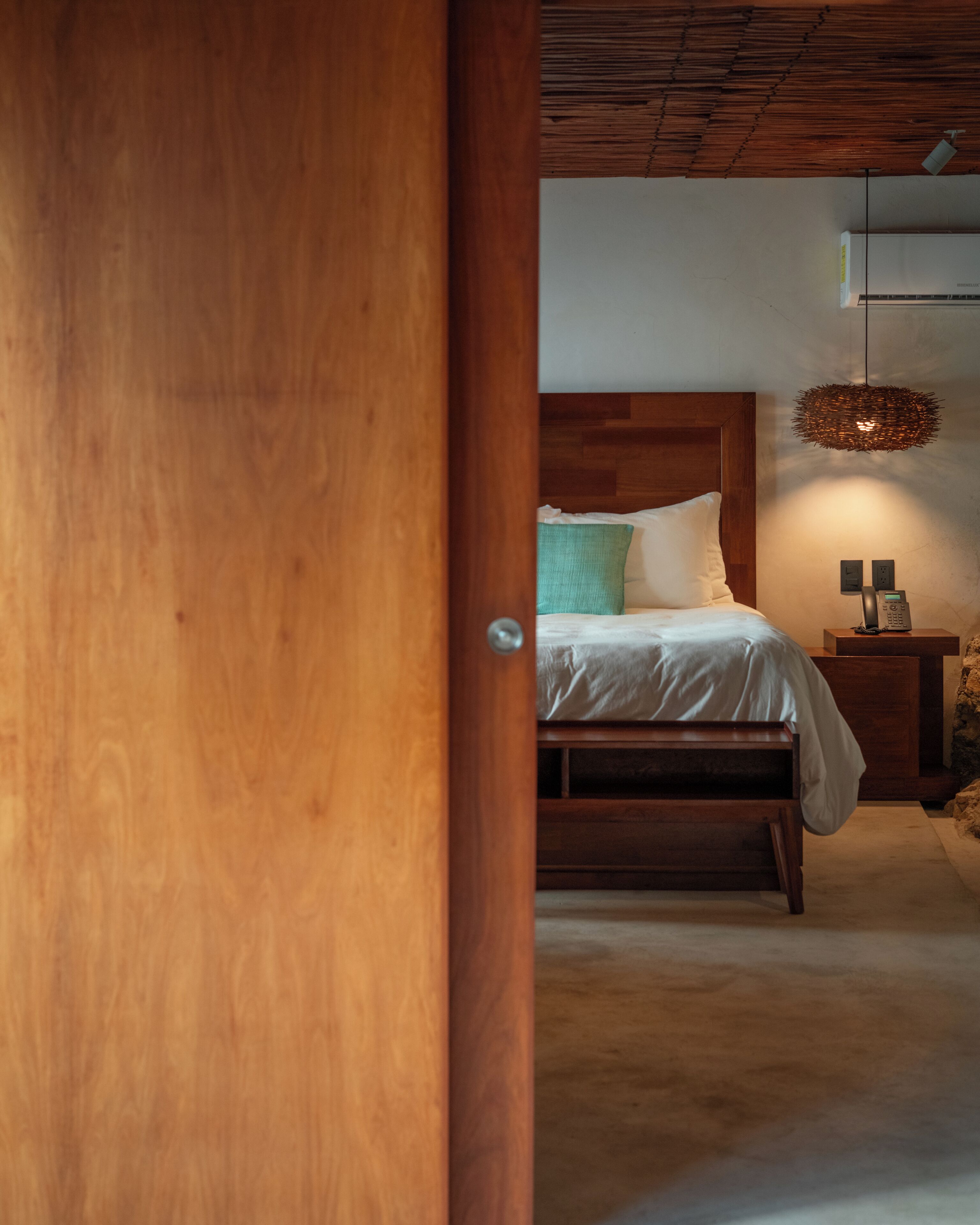 Suite estudio superior, Terraza, junto al lago | Sábanas de algodón egipcio, ropa de cama de alta calidad y edredón 