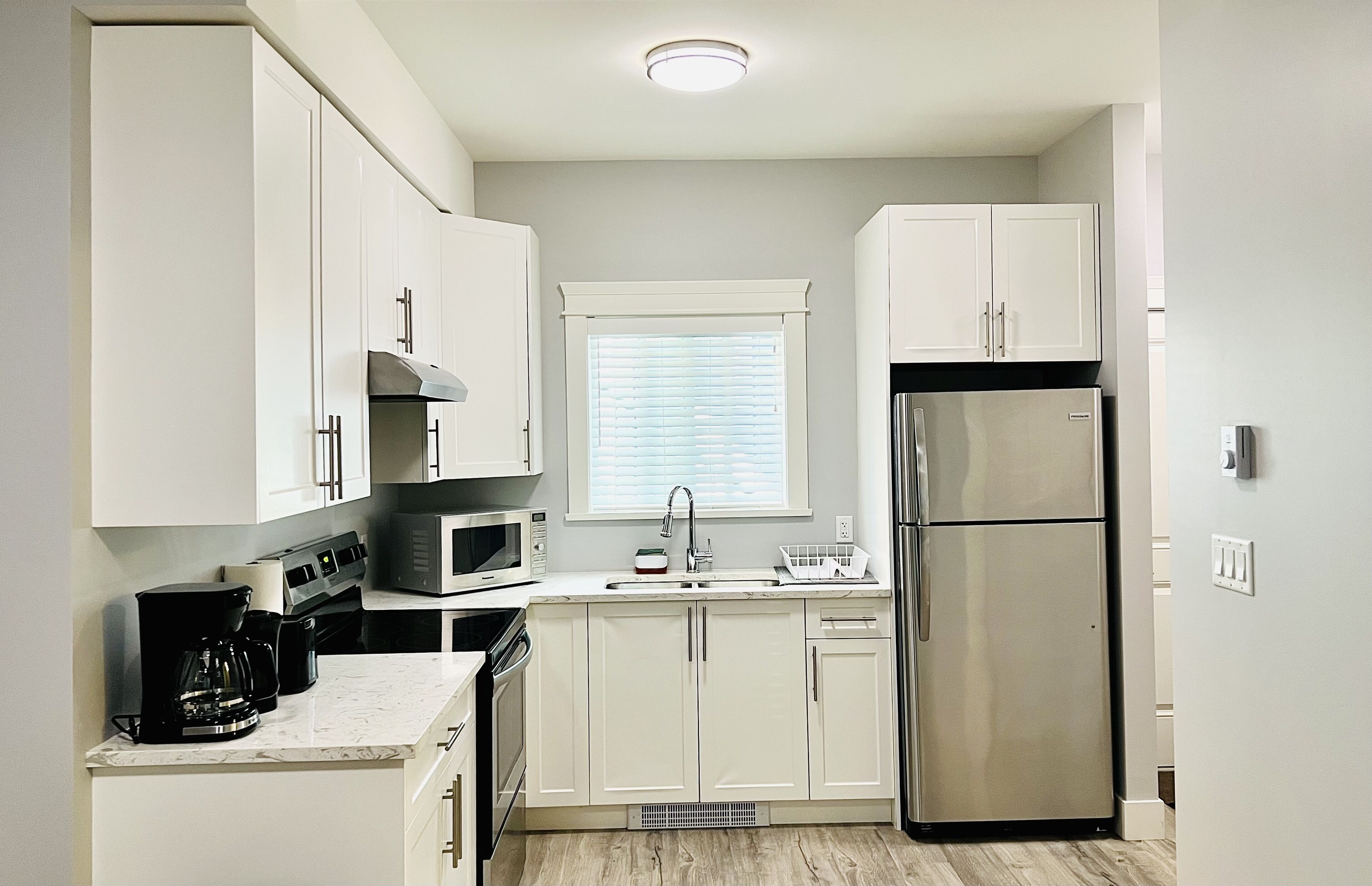 Bear Mountain 1 bedroom suite with parking