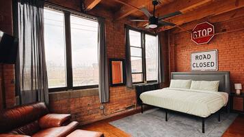 1 bedroom, desk, iron/ironing board, free WiFi