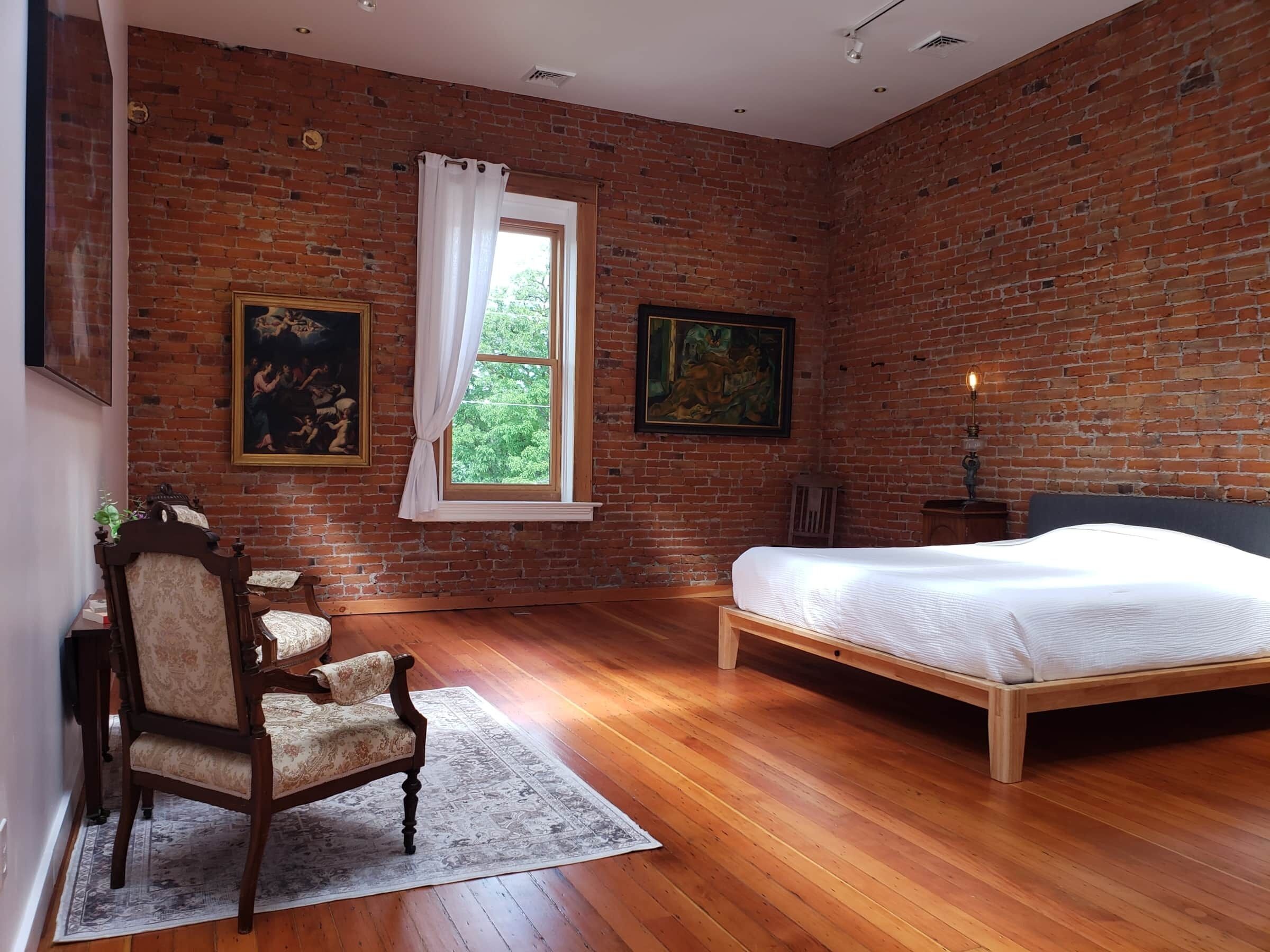 The Royal Block - Room 1