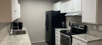 Remodeled Yuma Condo close to YRMC Hospital