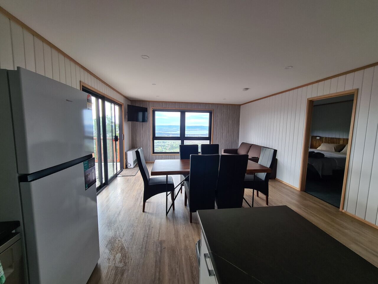 3 habitaciones, tabla de planchar con plancha y wifi gratis 