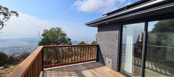 4 Seaview Devil  Mt Rumney Escapes