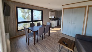Interior - 2 Seaview Eagle  Mt Rumney Escapes (Mount Rumney)