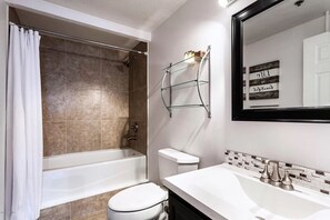 Combined shower/bathtub - Ski Getaway!  Walkable to the slopes and Old Town! (Park City)