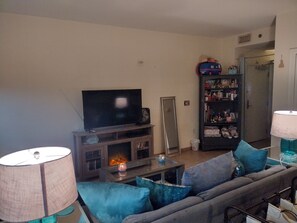 Téléviseur connecté, foyer, imprimante